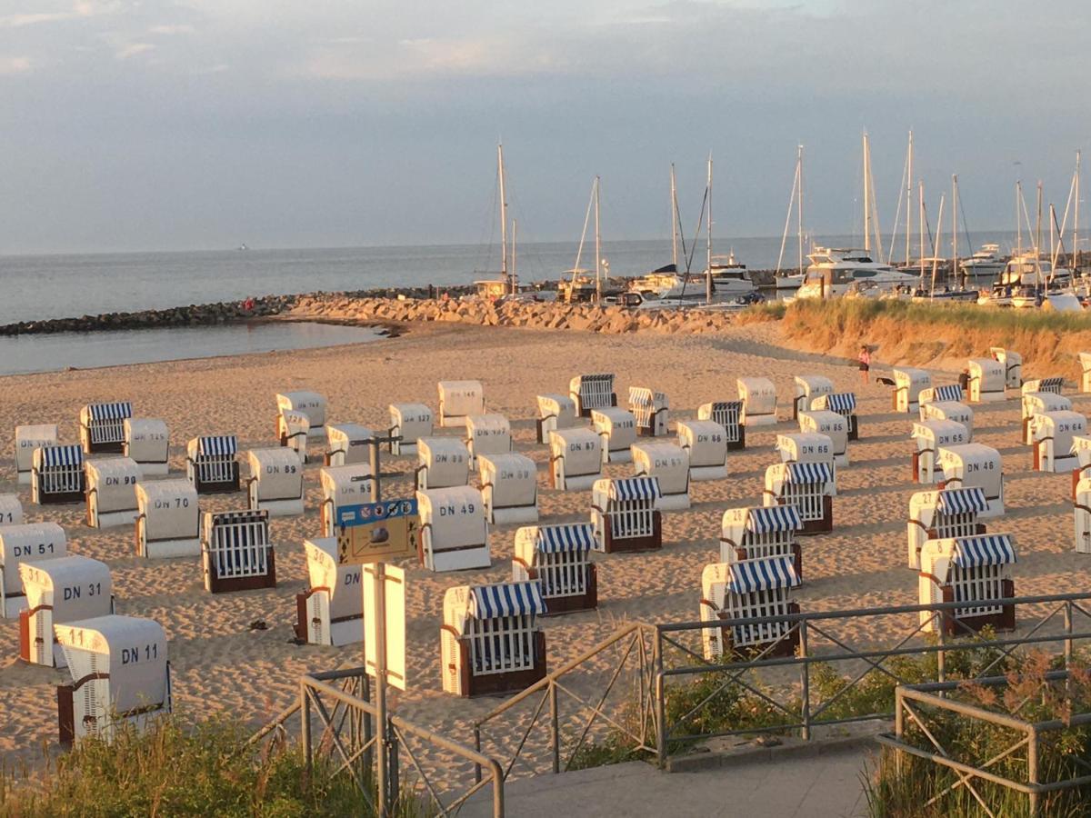 Fewo Strandstrasse - Fuehrt Auf Die Schoene Ostsee-Seebruecke Ostseebad Kühlungsborn Exterior foto